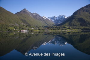 Reflections at the south end of Hjorundfjord